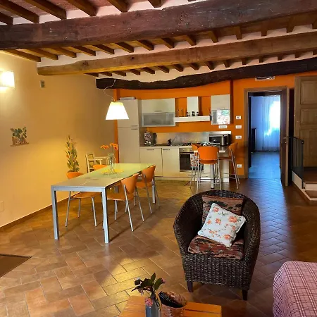 Dimora Del Corso Di Apartment Montepulciano